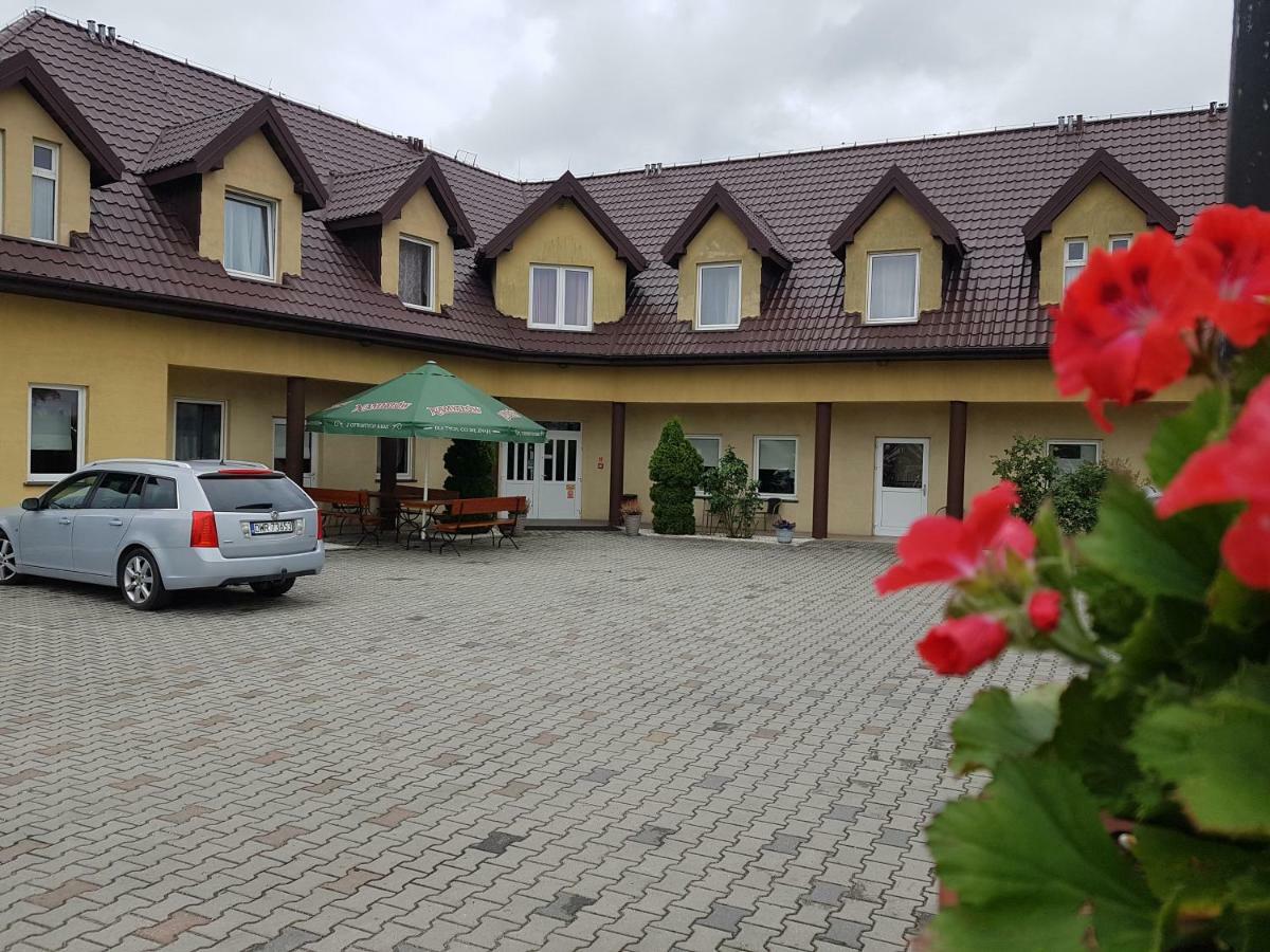 Hotelik Pod Baranami Siechnice Eksteriør billede